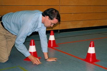 Record Attempt "Fastest Solo Tiddlywinks Mile"